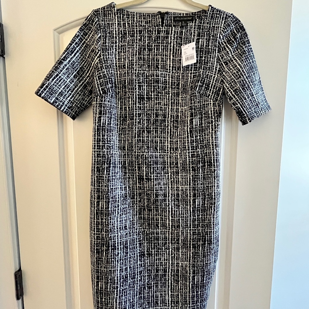 A Pea in the Pod Black and White Textured Midi Dress